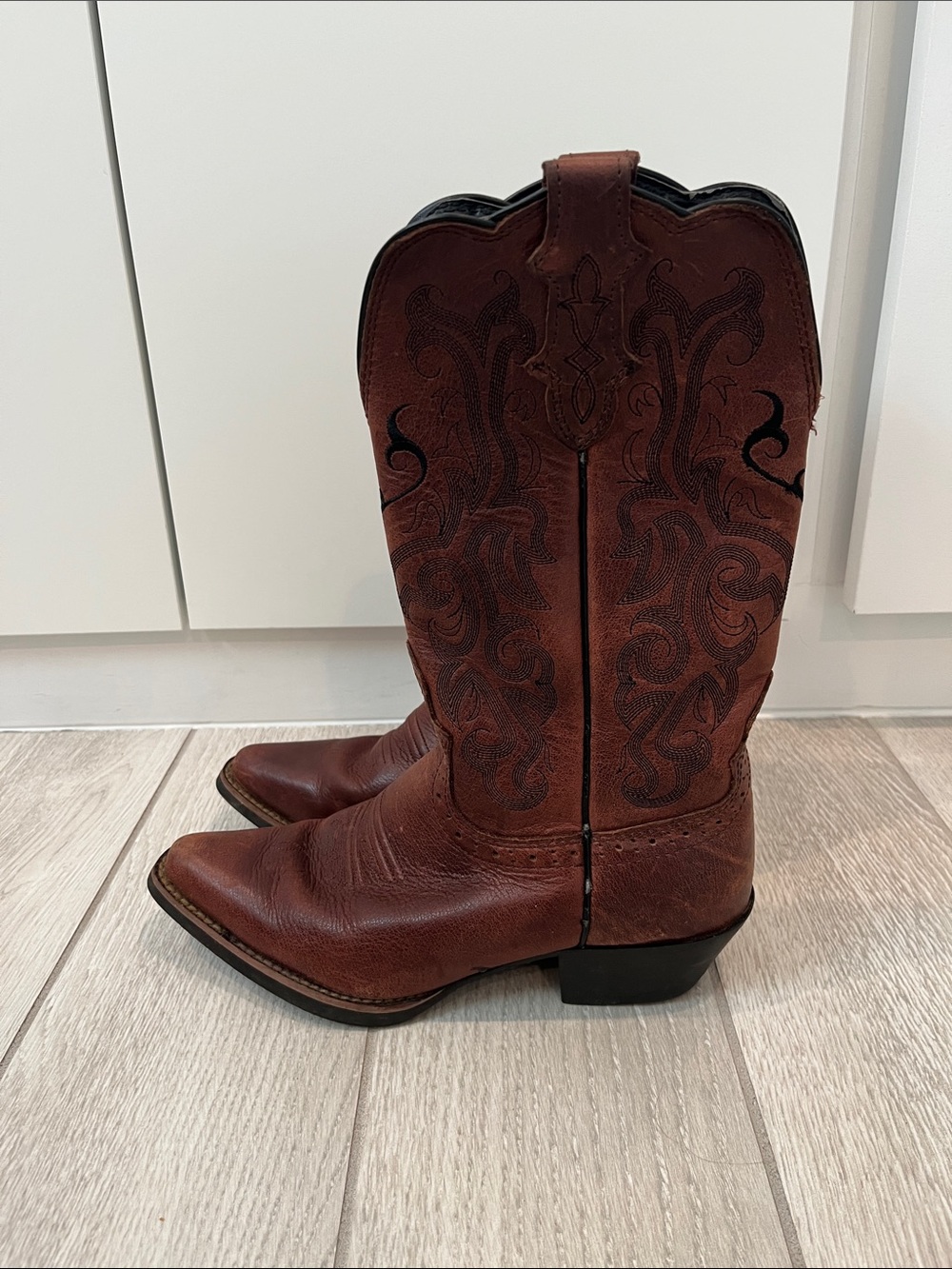 Justin Boots Brown Leather Cowboy Boots